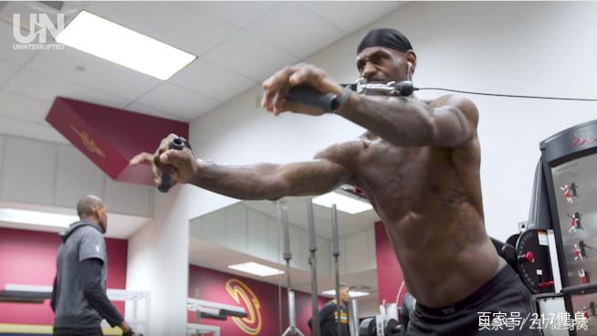 小皇帝勒布朗詹姆斯的爆发力,小皇帝詹姆斯身体素质