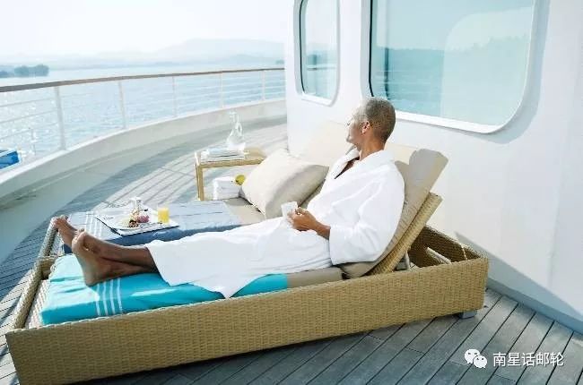 全球顶级豪华游轮图片大全,国际豪华邮轮首次下水视频