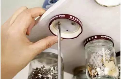 老干妈瓶子吃完别扔，这样改一改，超惊艳