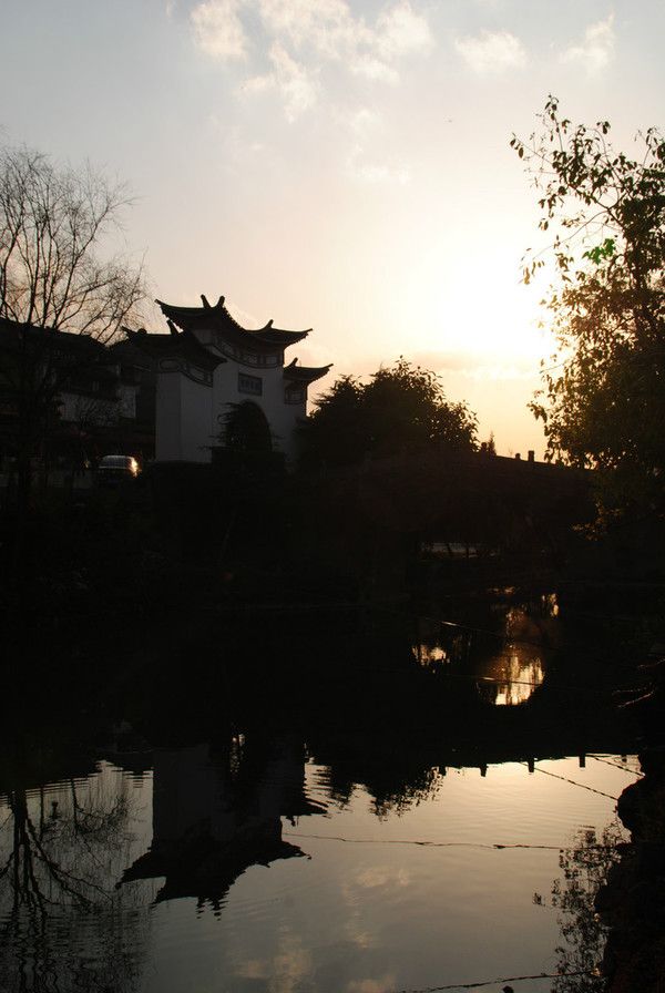 “情不知所起,一往而深”:腾冲旅游吃住行攻略拿走不谢