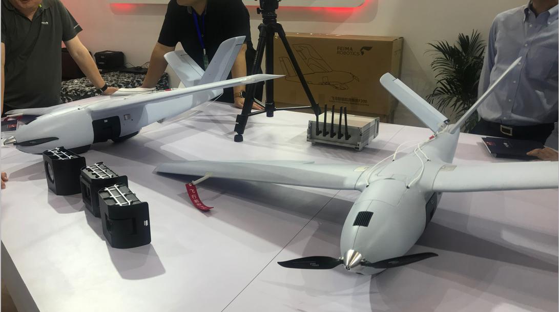 众星齐聚珠海航展,警博会新式装备