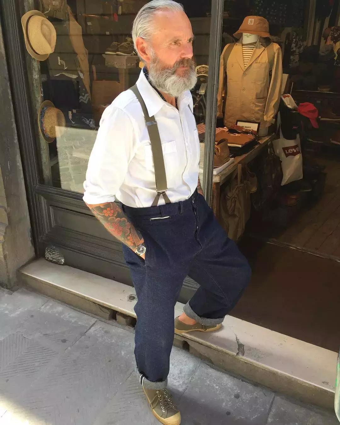 超火爆的潮流帆布鞋你值得拥有,扔掉不要的帆布鞋