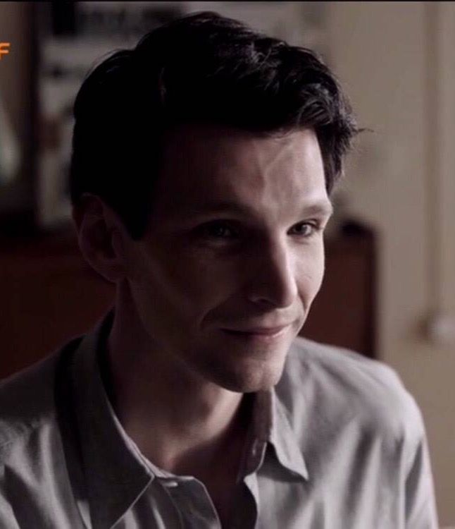 退学、强奸、自杀、恋爱、未婚生子……她遭遇了种种不幸