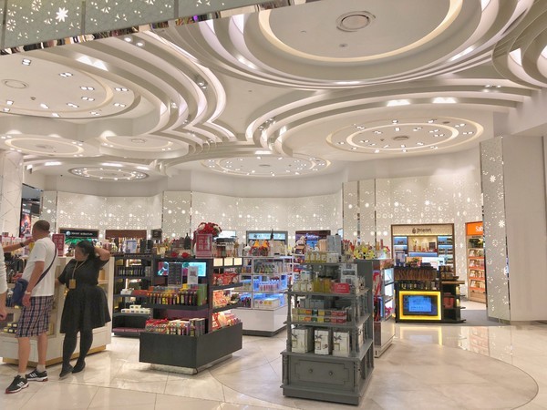 泼水节旅游详细攻略,泼水节应该去曼谷还是芭提雅