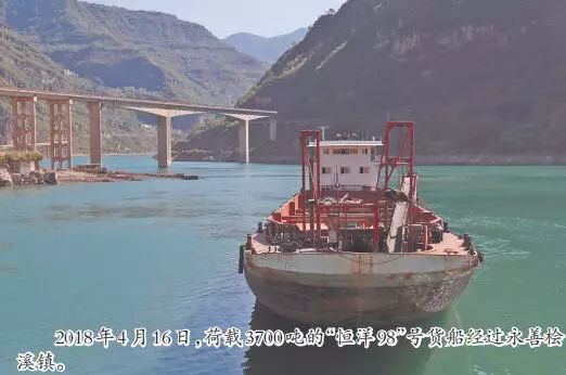 金沙江的水为什么是绿青色,金沙江水绿色什么原因