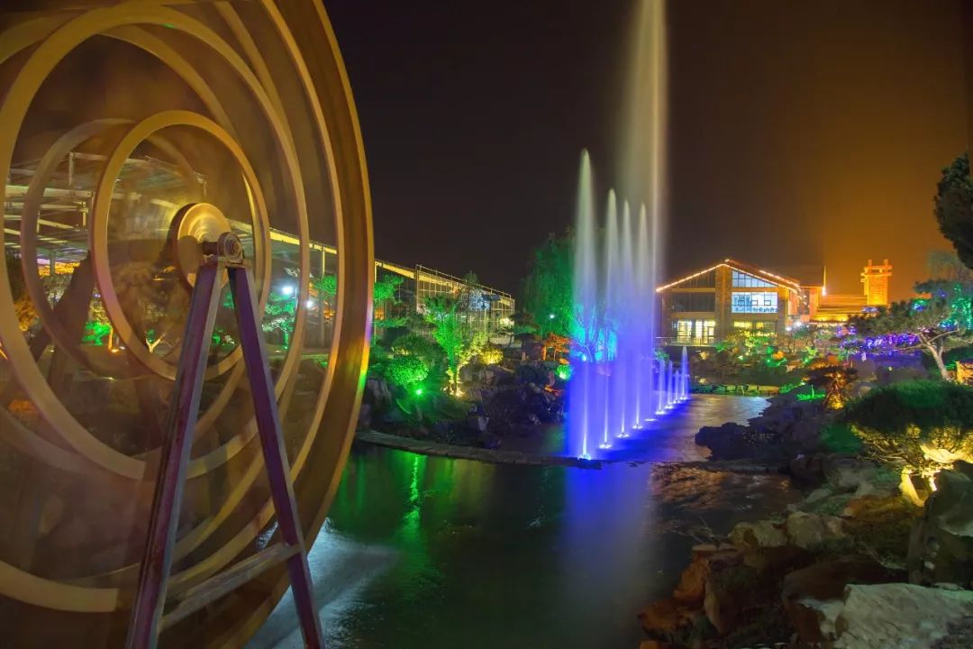 端午节我们要划龙舟还要干什么呢,端午节划龙舟的地方在哪里