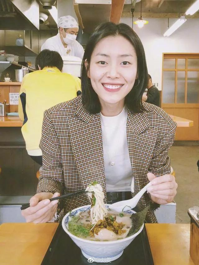 细软发质适合哪种直发,看起来发质很好的直发