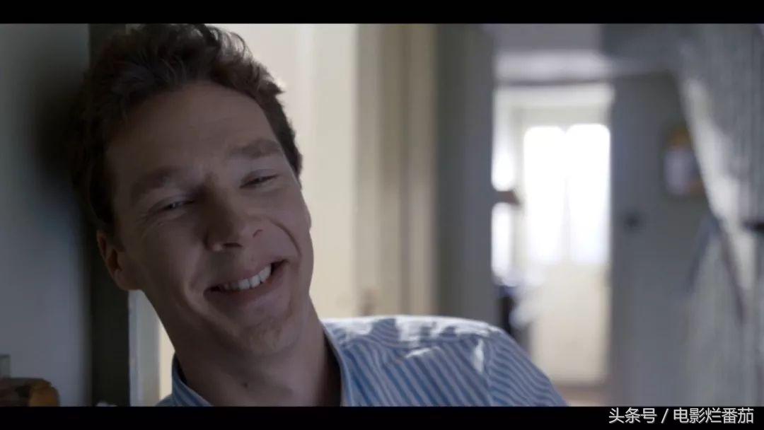 卷福从人生谷底打来的电话,卷福演戏痛哭