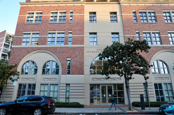 南加大女博主,南加大美国女大学生