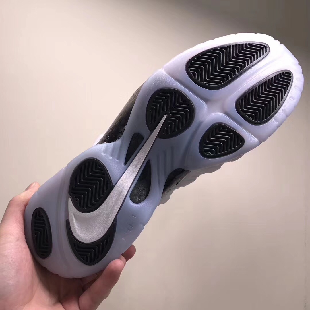 nike大勾新款,nike大勾温变青花瓷