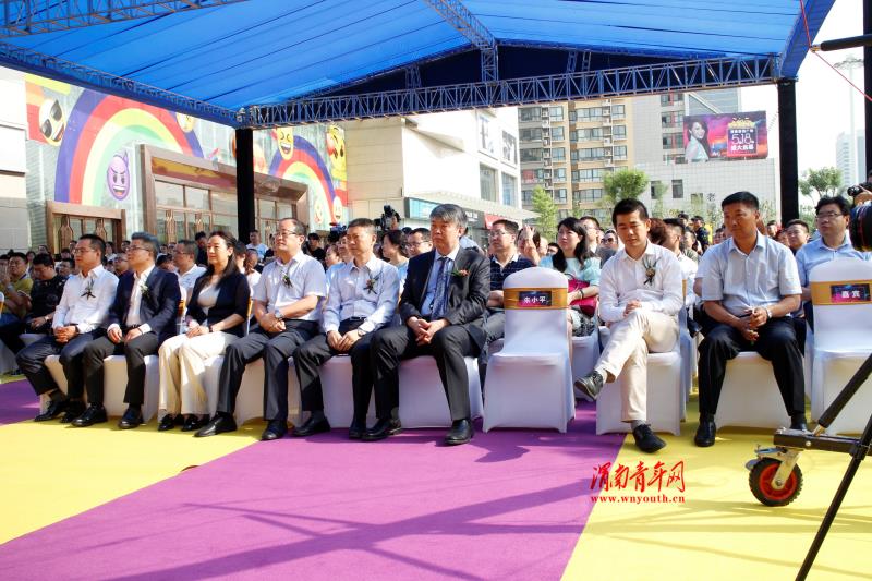 5.18渭南吾悦广场开业惊动了他们……