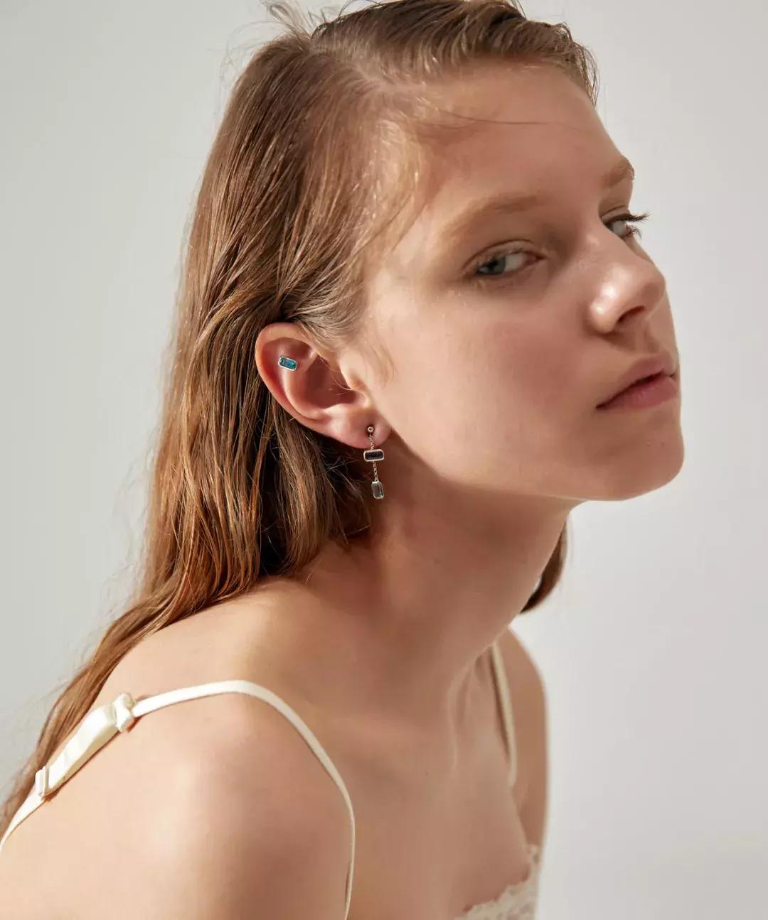 戒指推荐小众手控,粗短的手型适合的戒指