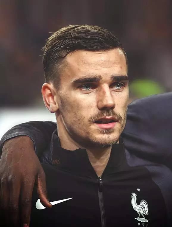 为什么我们那么爱足球,中国人为什么不喜欢足球