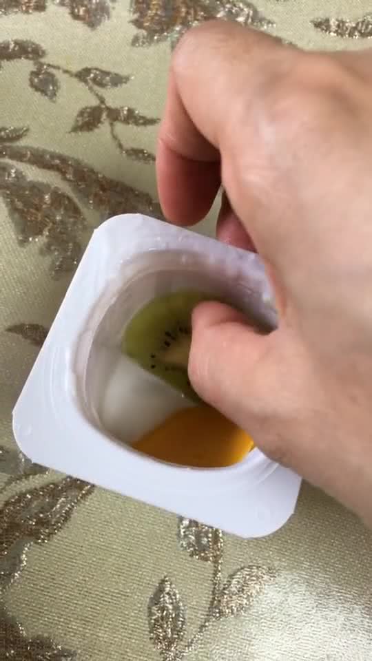 自制酸奶冰棒无冰渣,自制冰棍无模具无酸奶