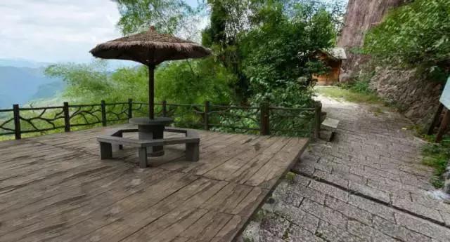 空中玻璃栈道真实感受,浙江玻璃栈道推荐