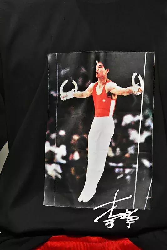 以后装逼就说我穿李宁的时候，你还在穿阿迪耐克