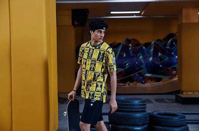 以后装逼就说我穿李宁的时候，你还在穿阿迪耐克