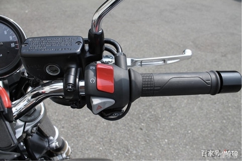 雅马哈xsr900对比川崎z900rs,雅马哈xsr900日本