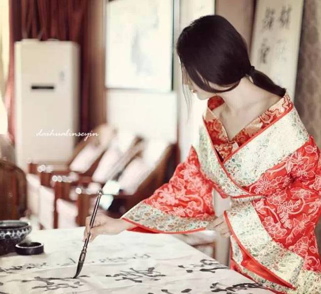 书家必携经典古诗词200句,书家挥毫必备书籍有什么