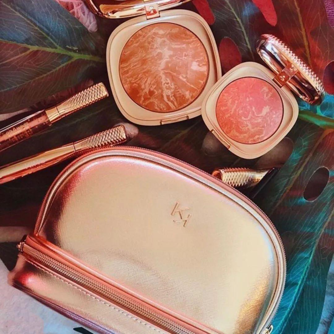 纪梵希口红发霉发黑长毛,纪梵希口红长毛是真的吗