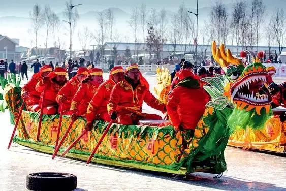 改革创新在路上图片,改革创新在路上