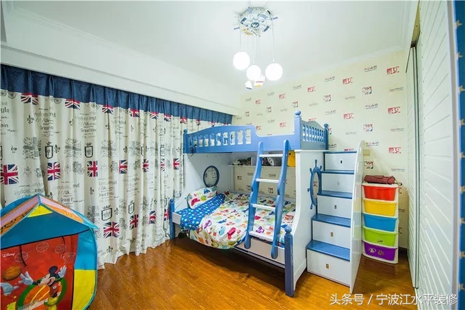 儿童两层床怎么选,两个孩子双人床怎么选