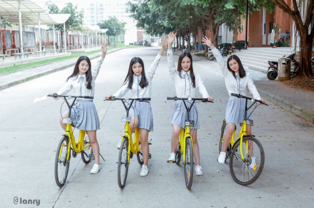 五十人集体照拍照姿势创意大全,高逼格的集体照怎么拍