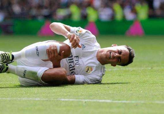 踢球最容易伤的部位,踢球受过最严重的伤是什么