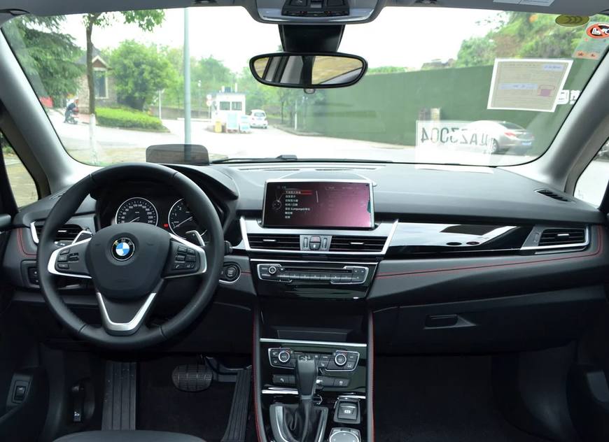 新款宝马2系到底怎么样,宝马2系驾驶