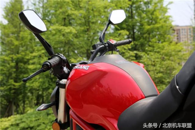 银钢2019款小怪兽yg150-23a,银钢大怪兽yg250极速