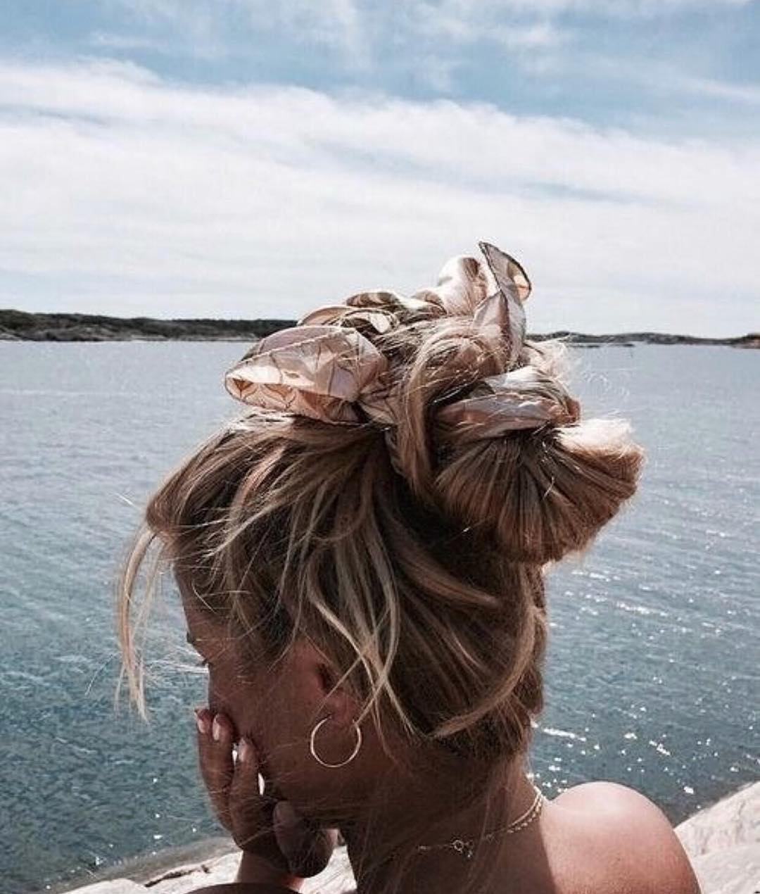 女士丝巾的常用佩戴方法,丝巾怎么戴最好看视频