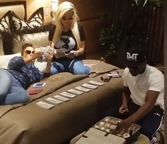 梅威瑟飞机豪车游艇,梅威瑟私人飞机是哪一款