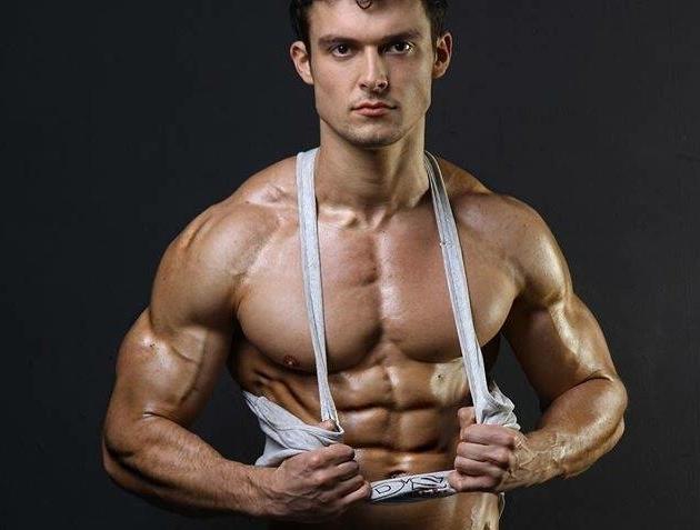 怎样练胸肌变大,如何锻炼胸肌变大的正确方法