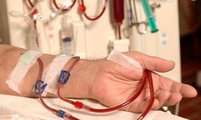 慢性肾衰竭做透析多少钱,慢性肾衰竭低保户做透析