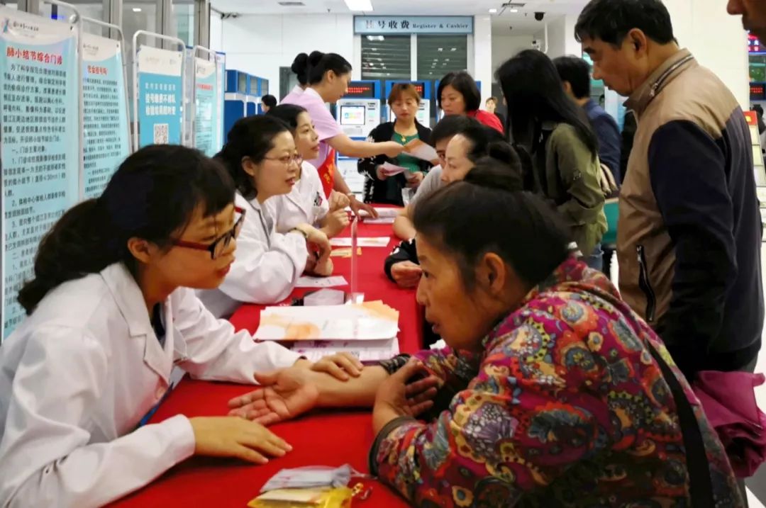 夏季皮肤病护肤,皮肤科医生教你夏季护肤