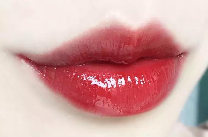 整形好看的唇,化妆唇部整形