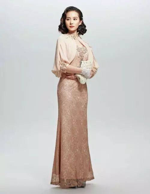 刘诗诗穿旗袍美得倾国倾城，惊艳了众人，惊艳了时光！