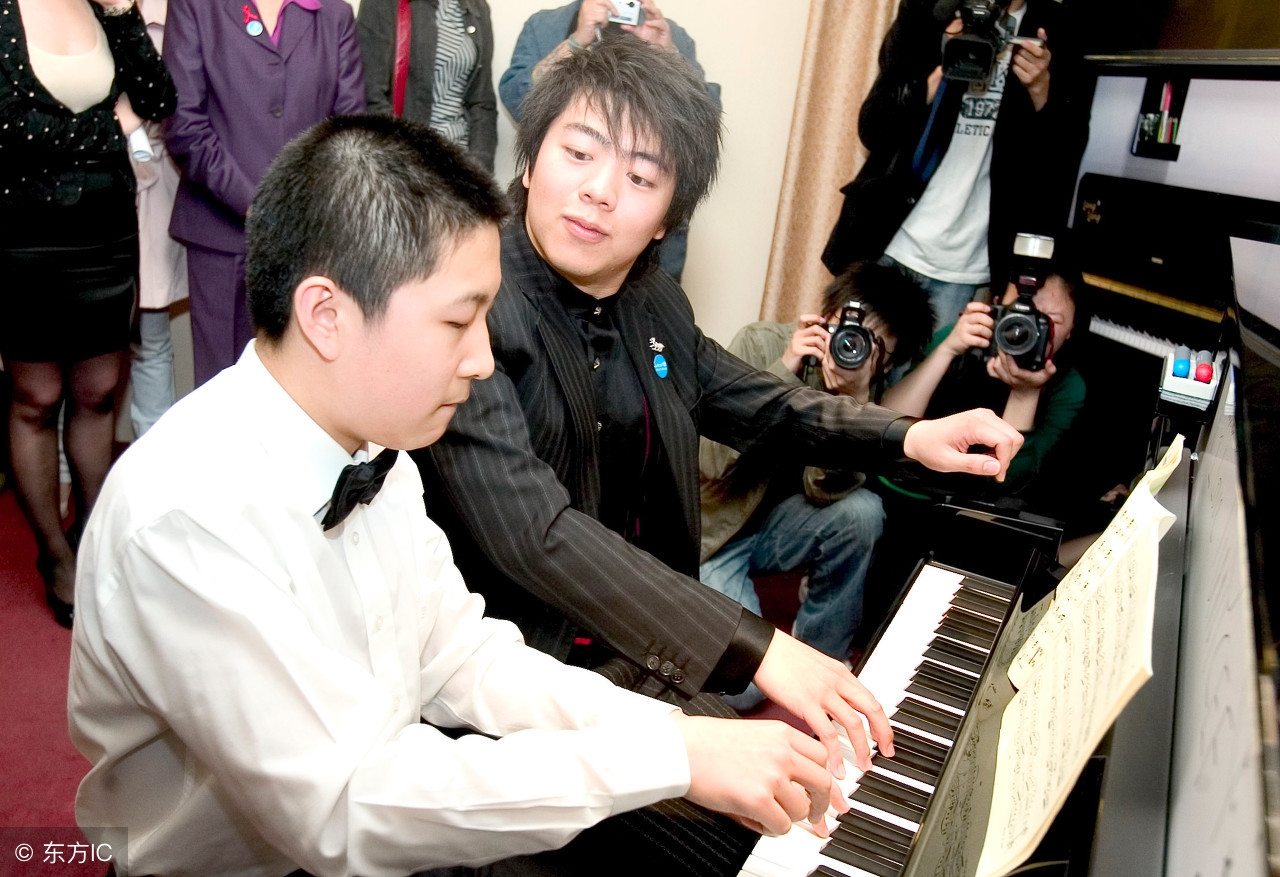 乐之无尘键盘手跟大家聊聊键盘那些事儿