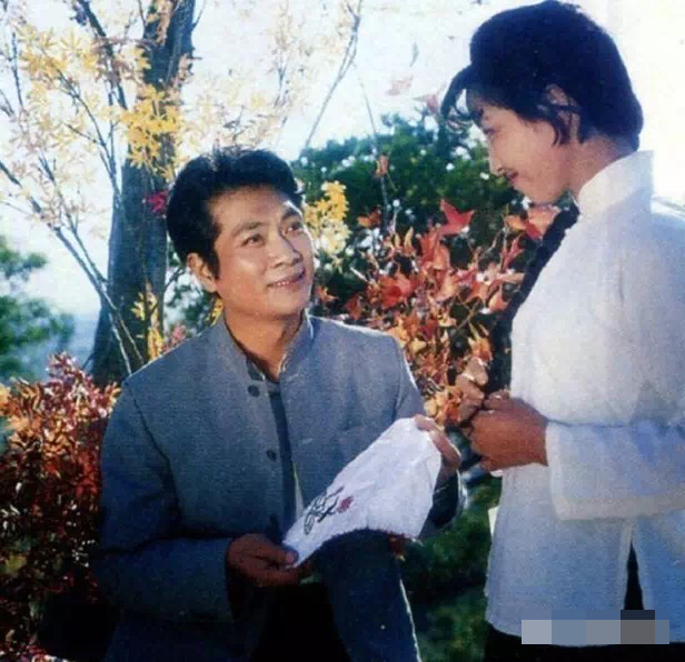 上影厂演员60年代初合影,上影厂55年电影