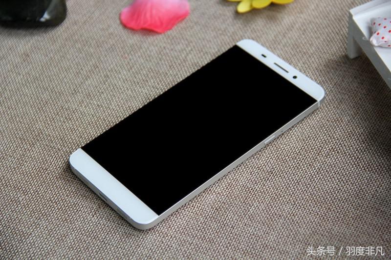 荣耀7C和红米S2对手来袭,499元的起步售价足够良心!