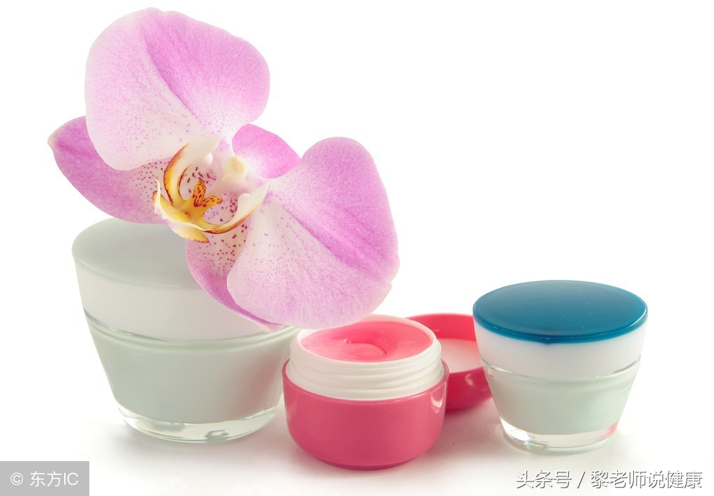 手脚脱皮皲裂用什么药,手脚干裂脱皮痒抹什么药治疗好呀