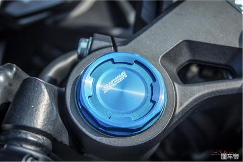 本田cbr250rr四缸水冷跑车,本田cbr250rr是街跑吗