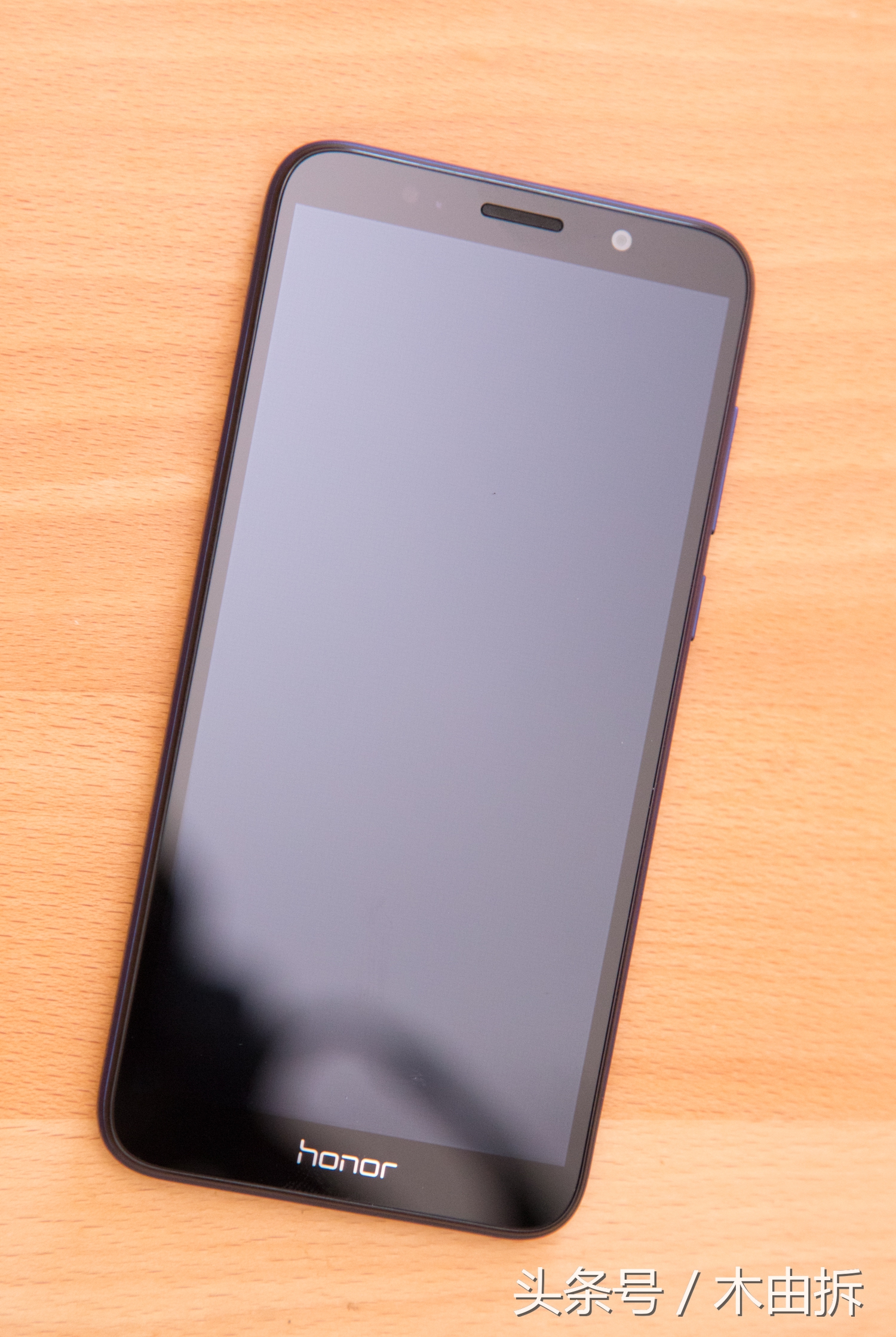 荣耀畅玩7a无指纹版拆机,荣耀畅玩7拆机