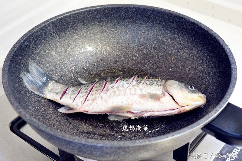 如何熬鲜美的鱼汤,如何煮出好吃的鱼汤