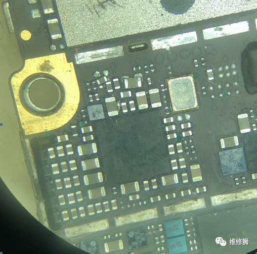 iphone手机跳闪电维修,iphone死机维修被坑