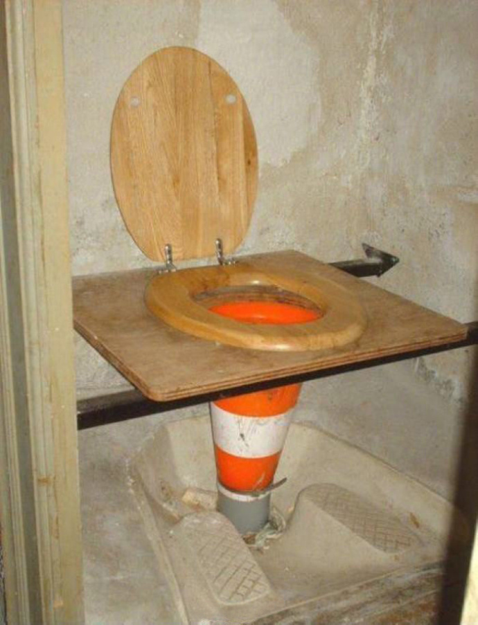 男子科二考试打电话给教练,男子学车碰到教练