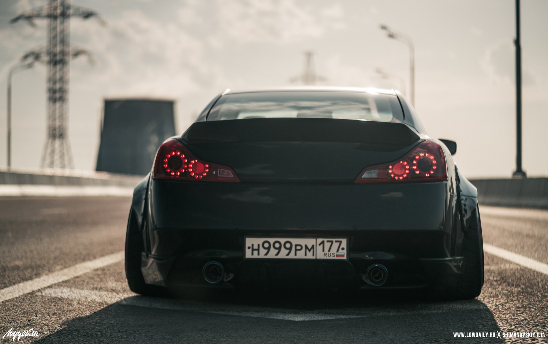 英菲尼迪g37小改,英菲尼迪g37升级高清屏幕