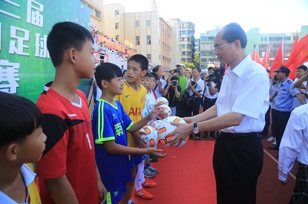 汕头青少年足球杯赛事,汕头市青少年足球冠军联赛