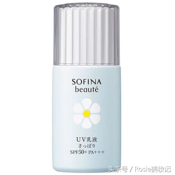 脸上长闭口粉刺应该怎么办,消灭额头粉刺闭口