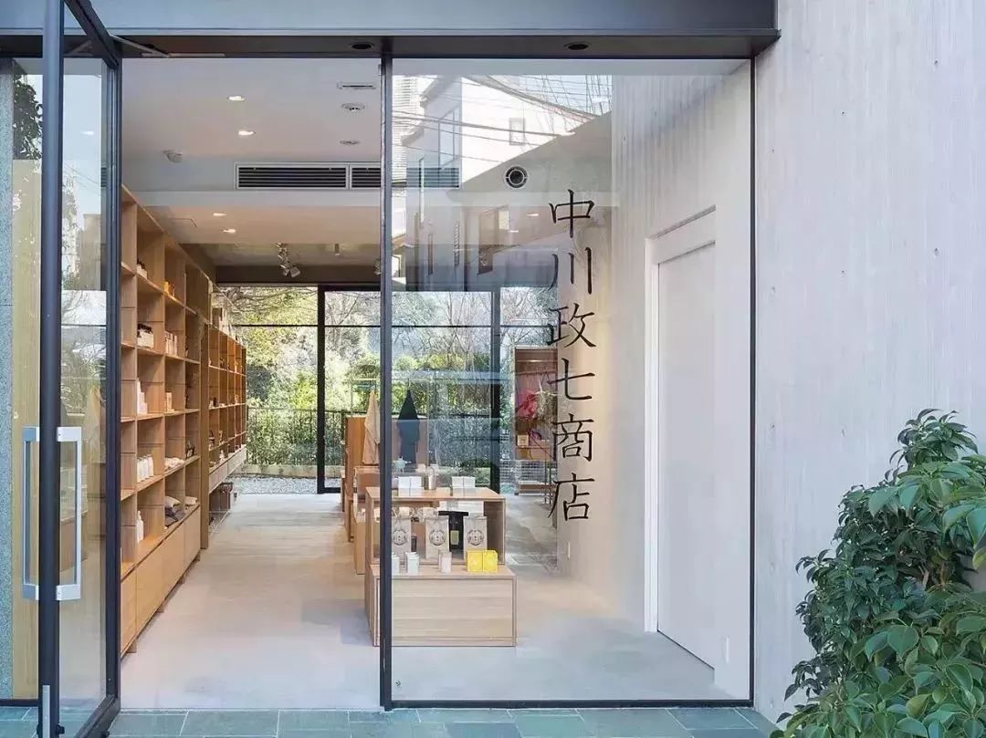 比MUJI更地道的日本皇家杂货铺，来上海开了间快闪店